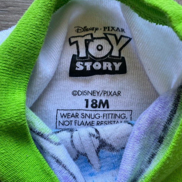 Toy Story 18 Months Old Baby Shirt Buzz Light Year Theme Disney - Picture 6 of 6